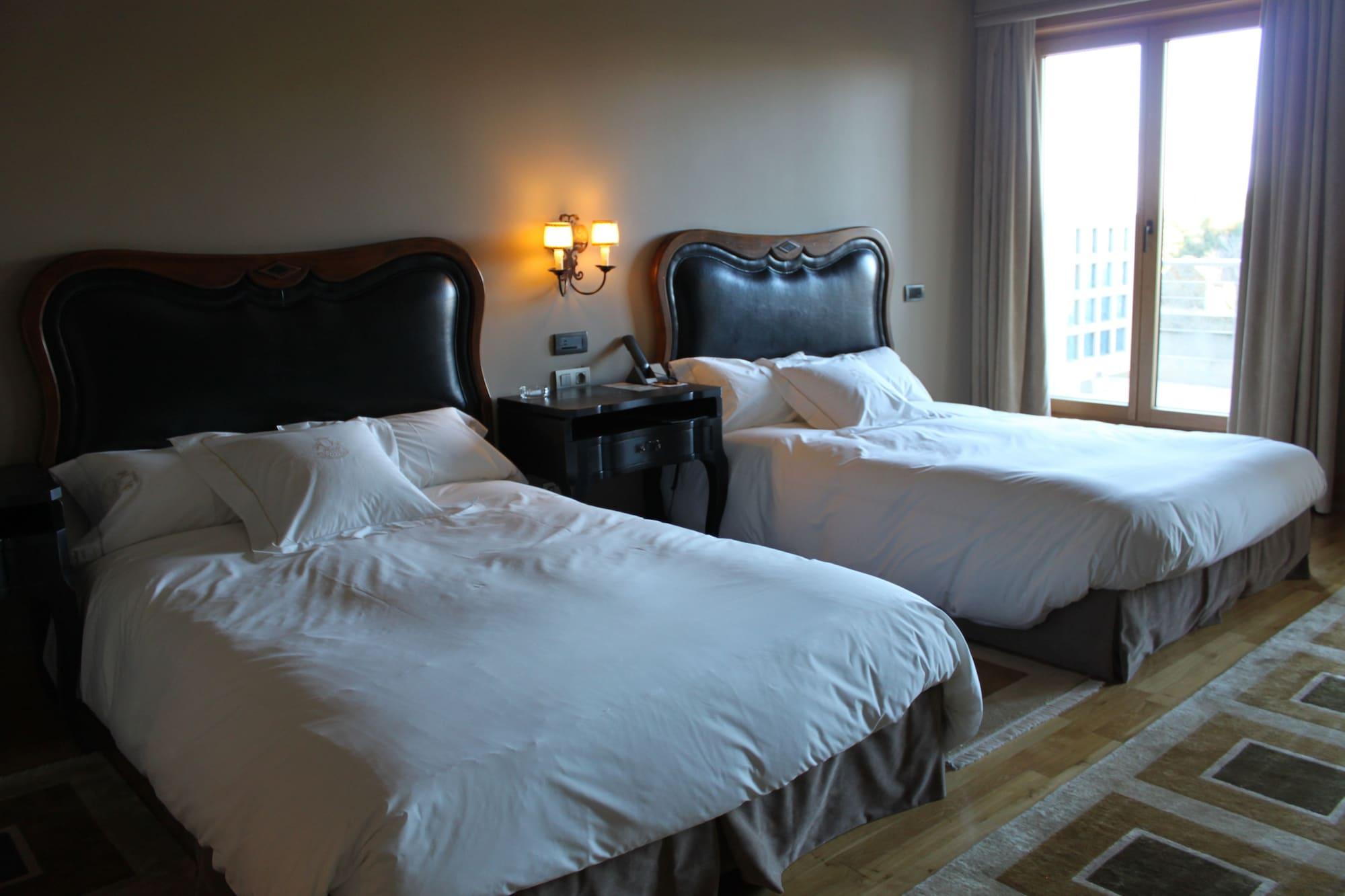 Pazo Los Escudos Hotel Spa & Resort Віго Екстер'єр фото A room at the hotel