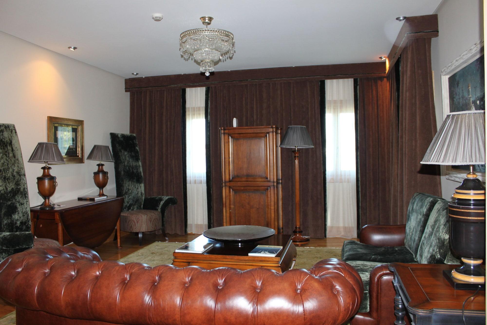 Pazo Los Escudos Hotel Spa & Resort Віго Екстер'єр фото Interior of the residence